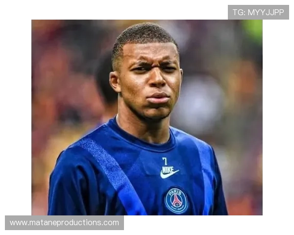 姆巴佩无球跑动能力分析:空间利用是否达到顶级